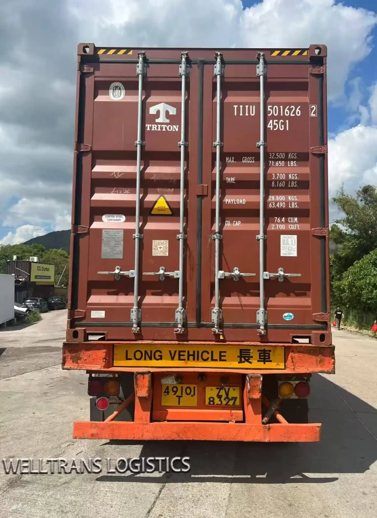 loading picture shipping case fabric from yantian to portland