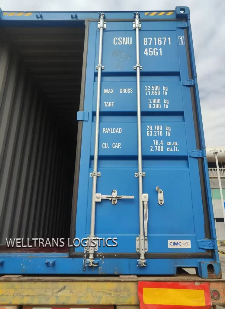 loading picture shipping case from shanghai to los angeles